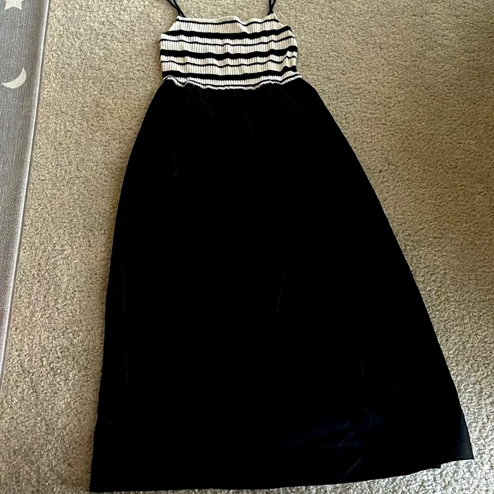 Zara Midi Dress Black/White size medium - Picture 9 of 10